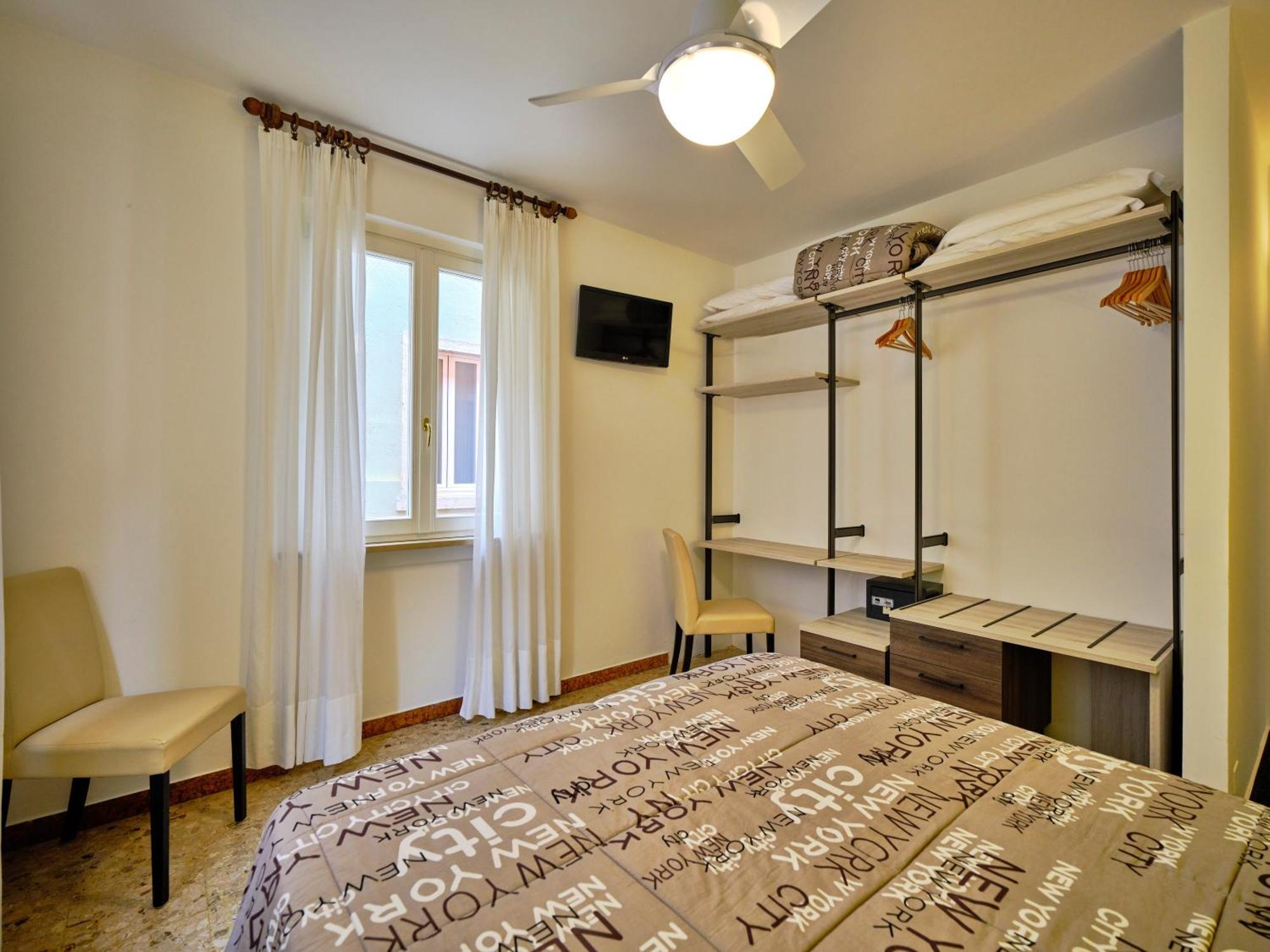 Piccolo Hotel Garda (Verona) Quarto foto